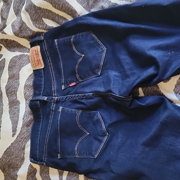 Jeans - Picture 3 of 3